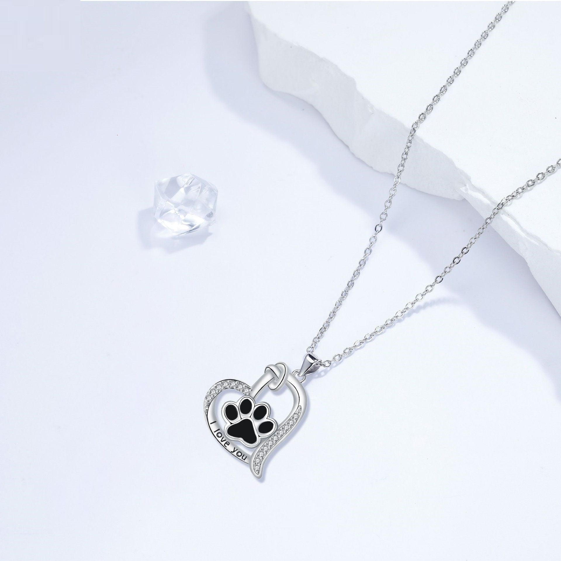 Heart-shaped Dog Paw Print Design Versatile Necklace Female Personality Simple
